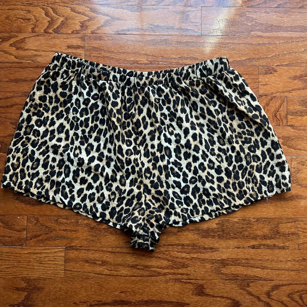 SHEIN Animal Print Curve Shorts. Size 2XL